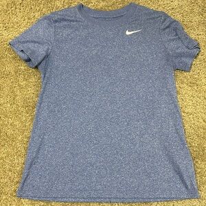 The Nike Tee - Dri-Fit Size medium